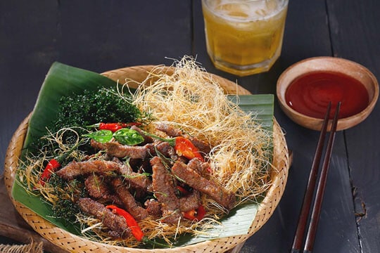 Bò chiên một nắng