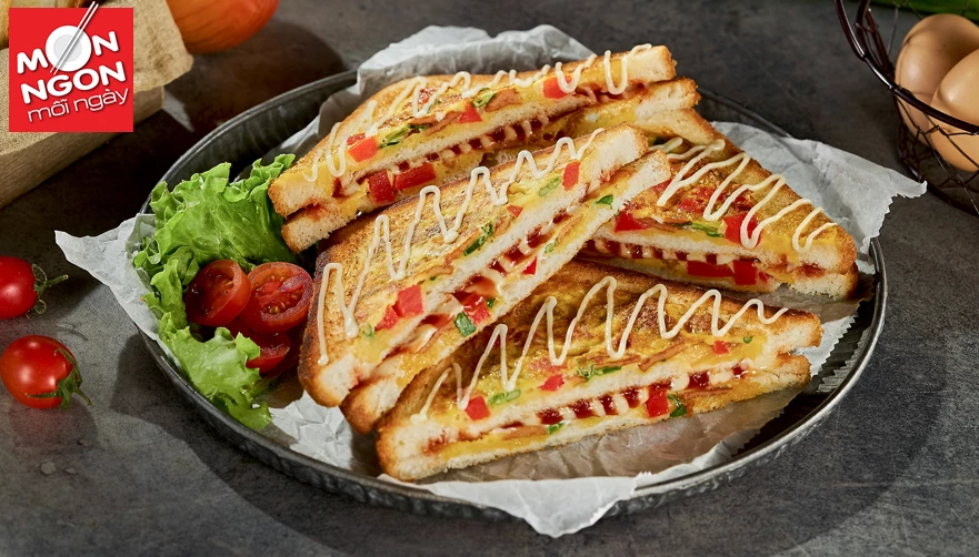 Sandwich nướng trứng xốt Mayonnaise