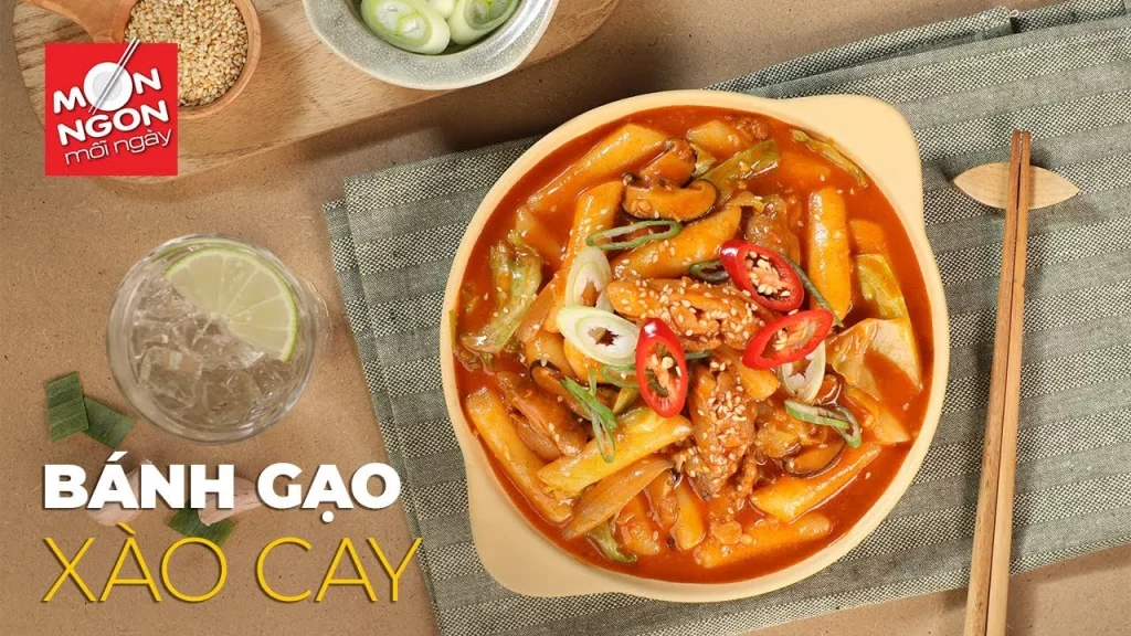 Cách nấu bánh gạo cay tokbokki chuẩn vị Hàn Quốc đơn giản và nhanh gọn nhất